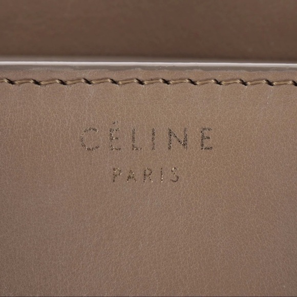 Céline Luggage Tote Micro in Smooth Dark Taupe Calfskin Dune - Picture 4 of 9
